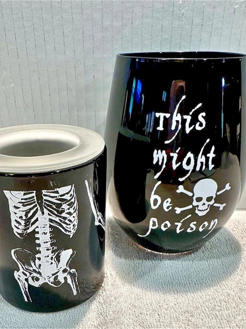 Halloween Skeleton Candle Holder Set in Black & White Likee